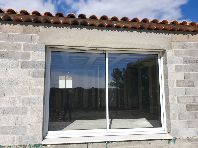 fournisseur de coffres de volets roulants à Pertuis dans la Vaucluse  84120