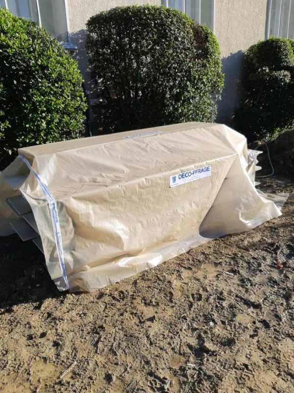 coffres demi-linteaux sur chantier à Arles 13