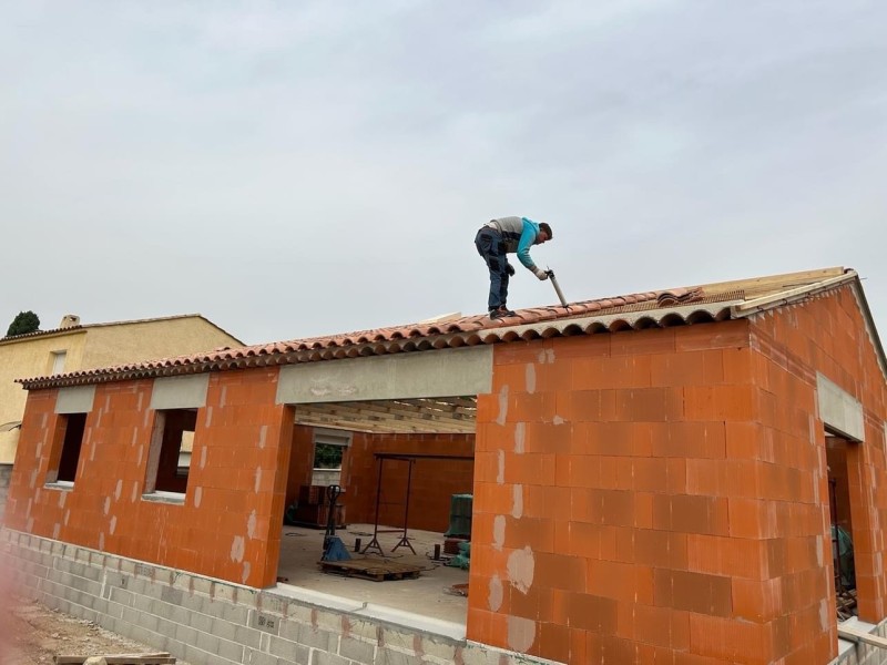 coffrages pour volets roulants à Sorgues dans le Vaucluse