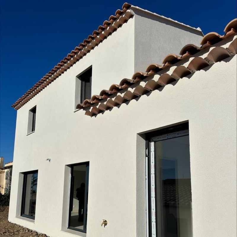 coffre demi-linteau pour volet roulant intégré à la maçonnerie dans le Var à la Seyne sur Mer