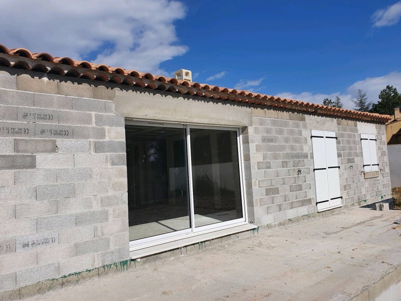 coffrages pour volets roulants à Pertuis 84120