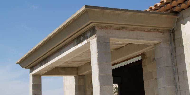 corniche casquette en béton au Rove sur la Cote Bleue