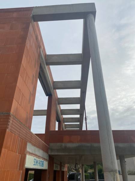 coffrages de brise soleil en béton à Fréjus dans le Var 83