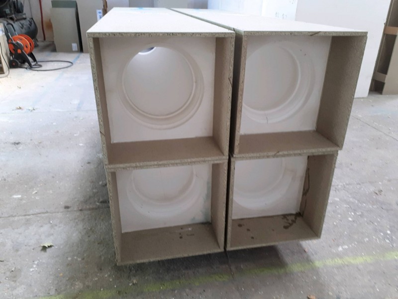 coffrer des poteaux ronds en béton à Ste Maxime dans le Var 83