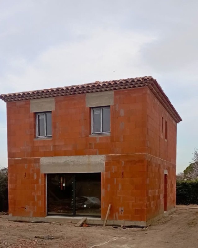 coffres demi-linteaux performants dans les Alpilles et en Camargue