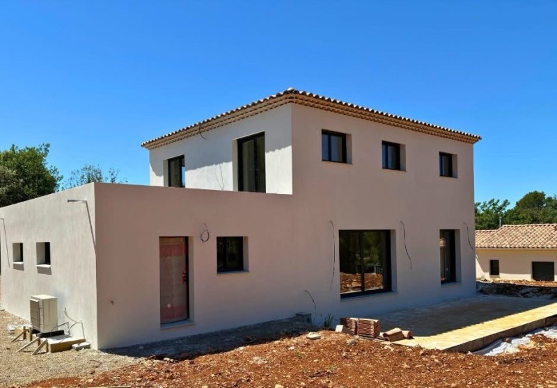 coffres demi-linteaux pour intégration de volets roulants de qualité supérieure à Ceyreste 13