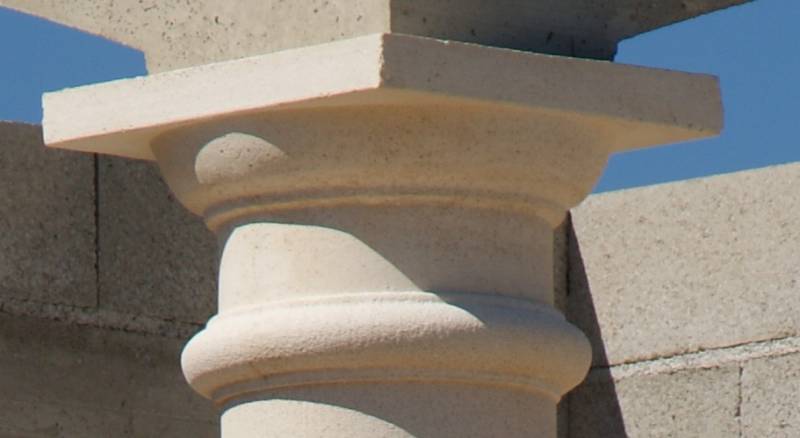 chapiteau rond en béton à Vitrolles 13127