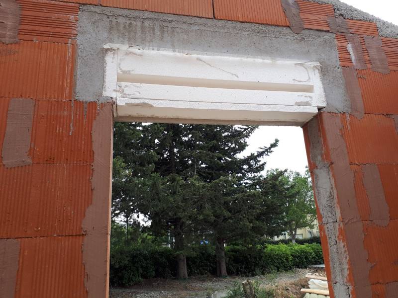 coffre demi-linteau béton polystyrène Arles