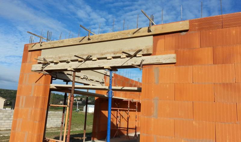 Coffre pour volet roulant coffré 13400