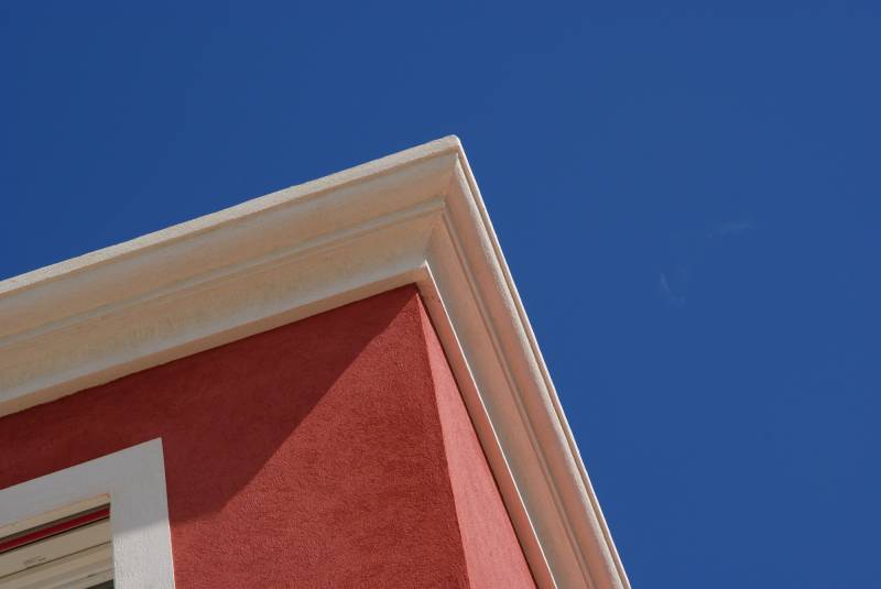 Coffrage corniche moulurée sur mesure en polystyrène au Rove dans les Bouches du Rhône