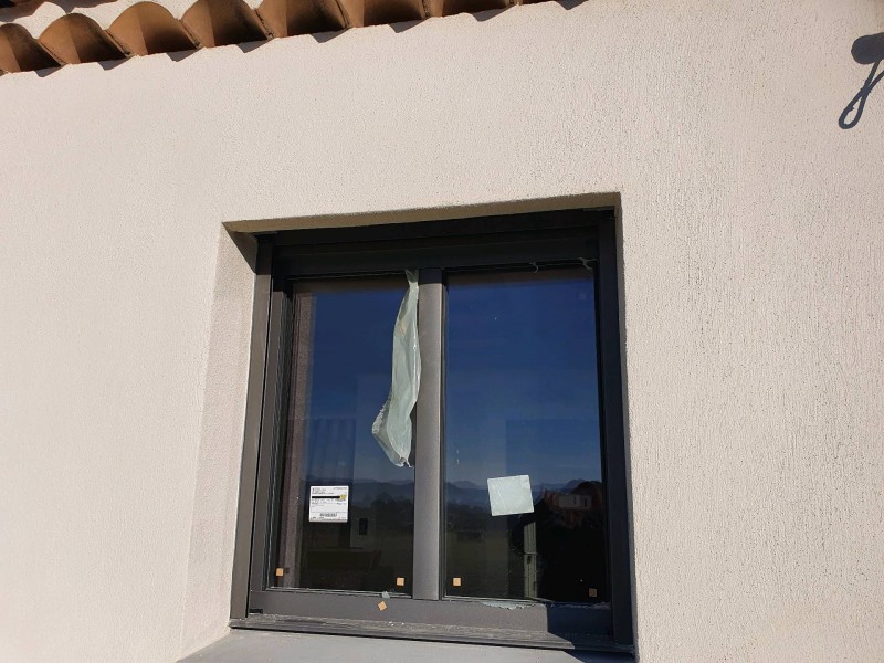 coffrage volet roulant à Martigues en région PACA