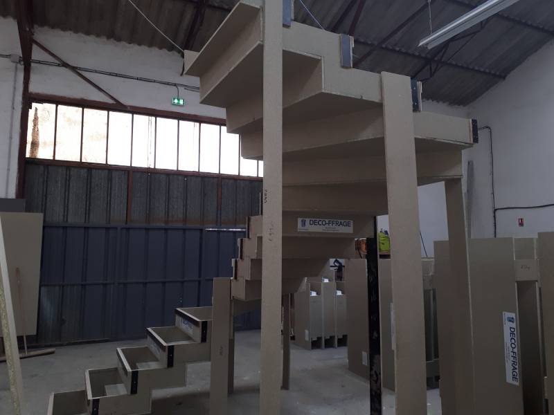 coffrage escalier crémaillère béton 2/4 tournant Ventabren 13122