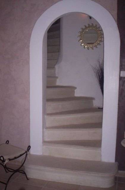 Rénovation d'escaliers et plein cintre à Grans 13450