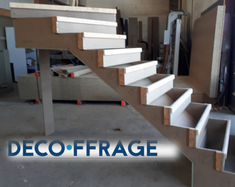 coffrage escaliers béton intérieur à Toulon 83000