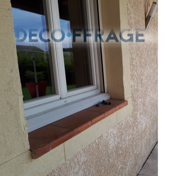 appui de baie avant rénovation dans les Bouches du Rhône 13450