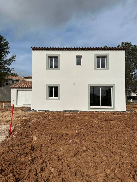 coffres volets roulants fabriqués en France avec des matériaux de qualité dans le Var